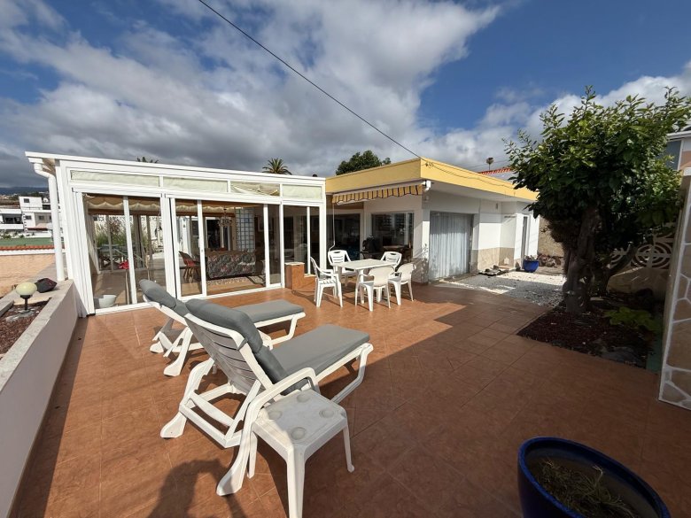 Tenerife: Exclusive Bungalow in a Prime Residential Area of Puerto de la Cruz