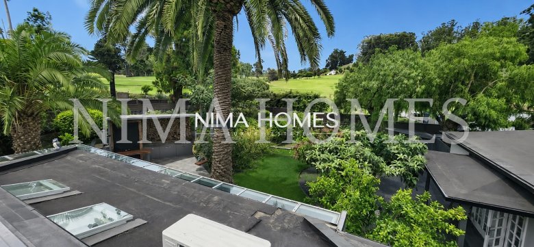 Tenerife: Exclusive Family Residence Directly on the Tacoronte Golf Course