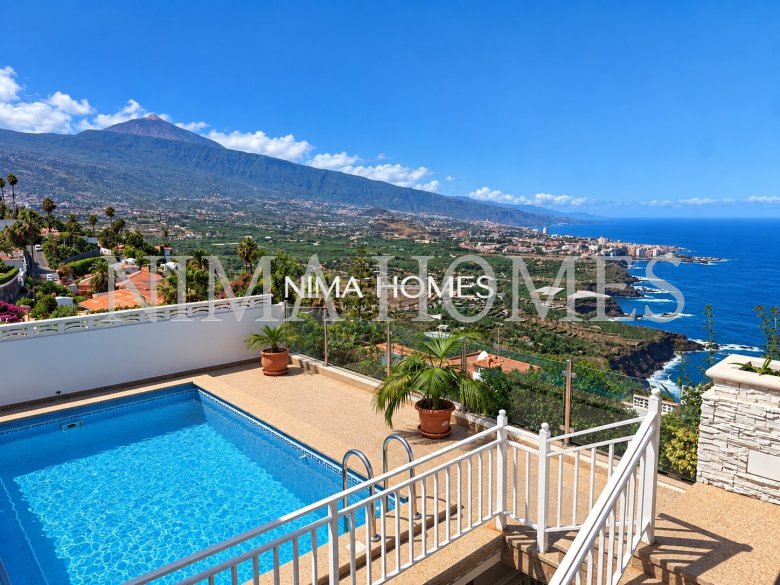Tenerife: Villa on the “Caviar Hill” with Spectacular Atlantic and Teide Views in Vista Paraíso